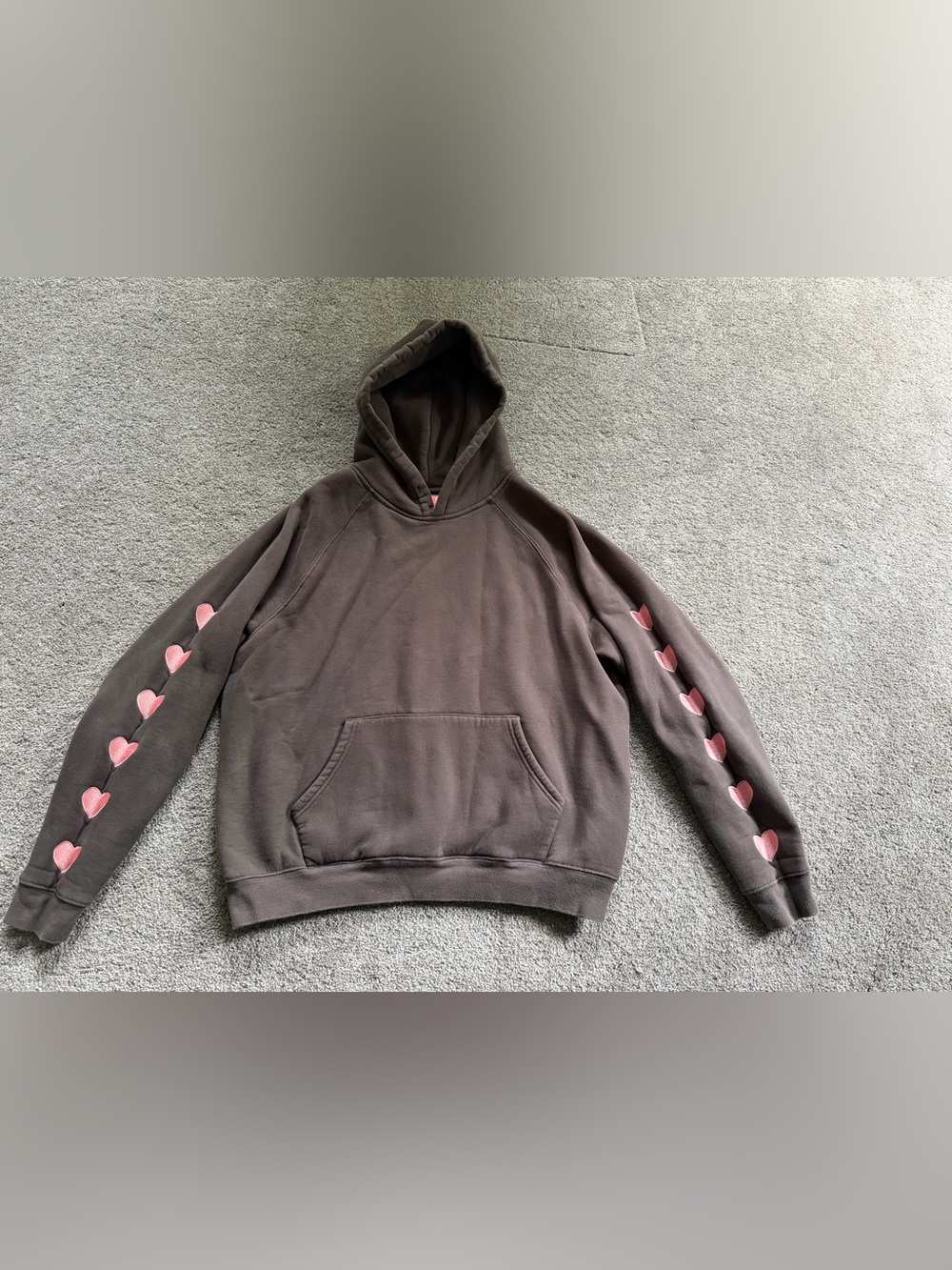 Size S Dandy Worldwide Hoodie Brown Good Heart Sleeve Graphic Pullover